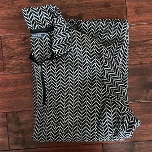 Lands' End Black and White Herringbone fleece- size large